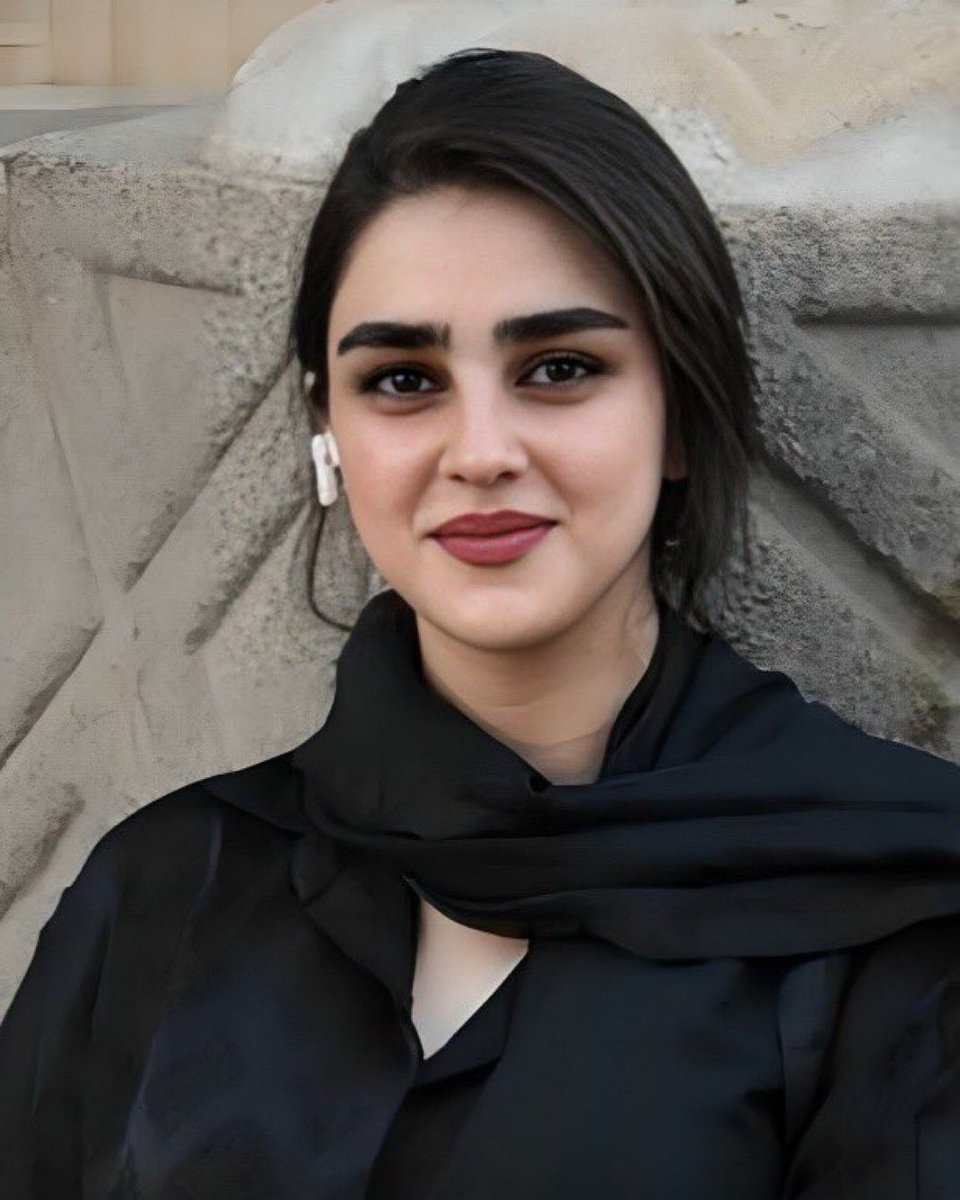 visegrad24's tweet image. 25-year-old Sahar Fallah was murdered by the Islamic regime for taking to the streets to protest for a free Iran

🇮🇷
