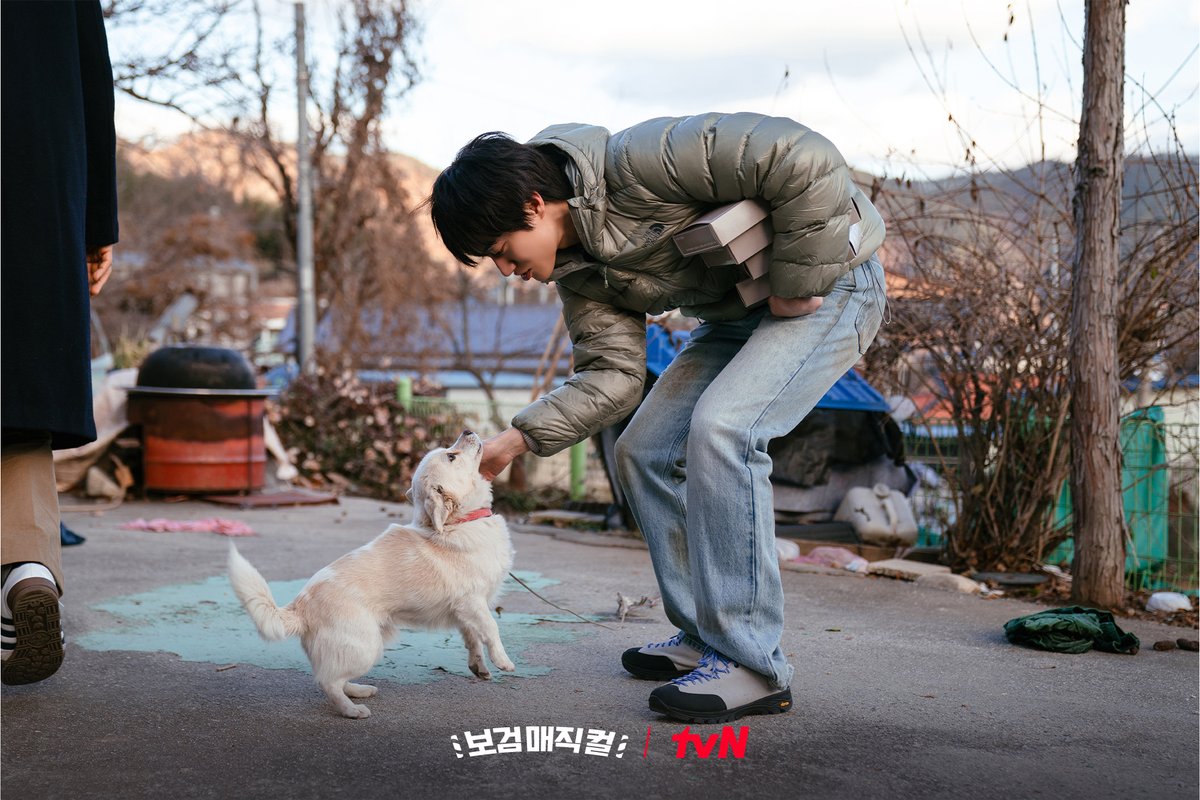 [1화 비하인드]
보검!!! 상이!!! 동연!!!
마제타라♪ 마제타라♪
🩵🤍🩵검동이🩵🤍🩵

tvN [보검 매직컬]💈
✔[금] 저녁 8:35 tvN

#tvN #보검매직컬
#박보검 #이상이 #곽동연
#즐거움엔20tvN #스트리밍은TVING