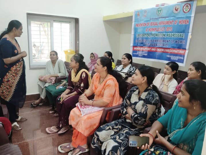 ActionAidIndia's tweet photo. ActionAid Association organised Workers’ Pathshala across Old City Hyderabad &amp; Secunderabad, reaching 1,156 women workers through 14 sessions in communities and labour sites https://t.co/PxOE4fuSxi