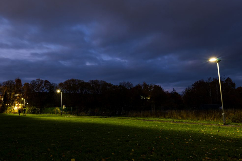 proelectrician's tweet image. Signify delivers UK-first hybrid solar lighting for Edinburgh parks

Find out more here - bit.ly/4agCrMD

#hybridsolarlighting #lightingsystem #lightingproject #Signify
