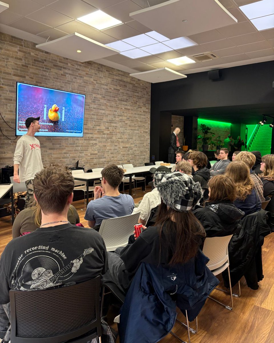 IO Interactive tweet media