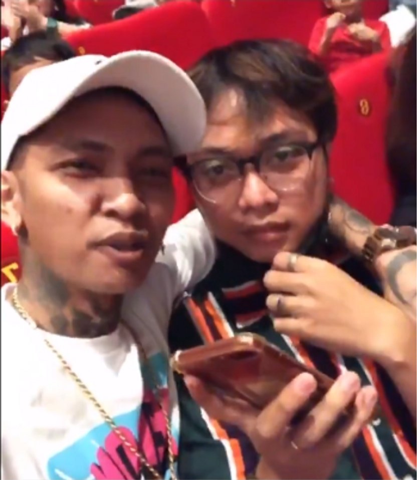 AndyHusky666's tweet image. Aku jg ga paham konsep me time, aku sukanya kemana2 ditemenin mutual