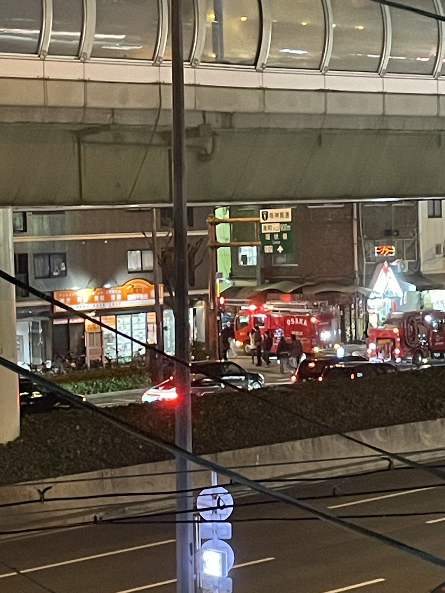 a94518383's tweet photo. 焦げ臭いですねー。
日本橋　黒門市場 https://t.co/tA66LSlnqP