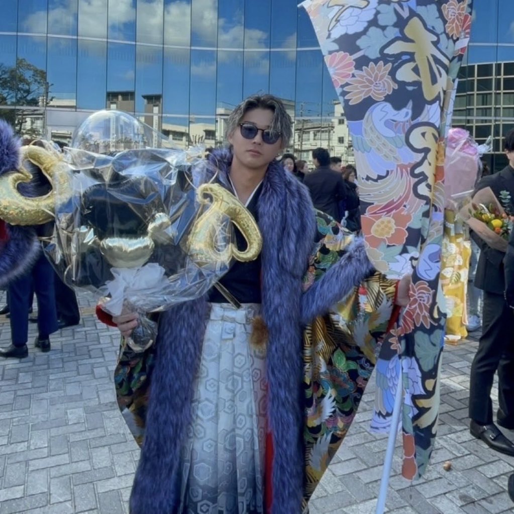 そ✝︎ tweet media