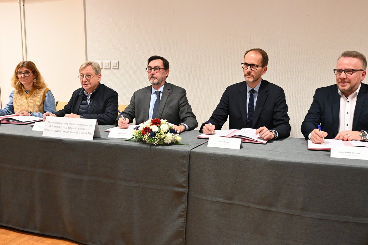 Image de Préfet de la Moselle - #Sécuritéduquotidien 📹 | Signature de 3 conventions pour garantir la sécurité et la tranquillité pu