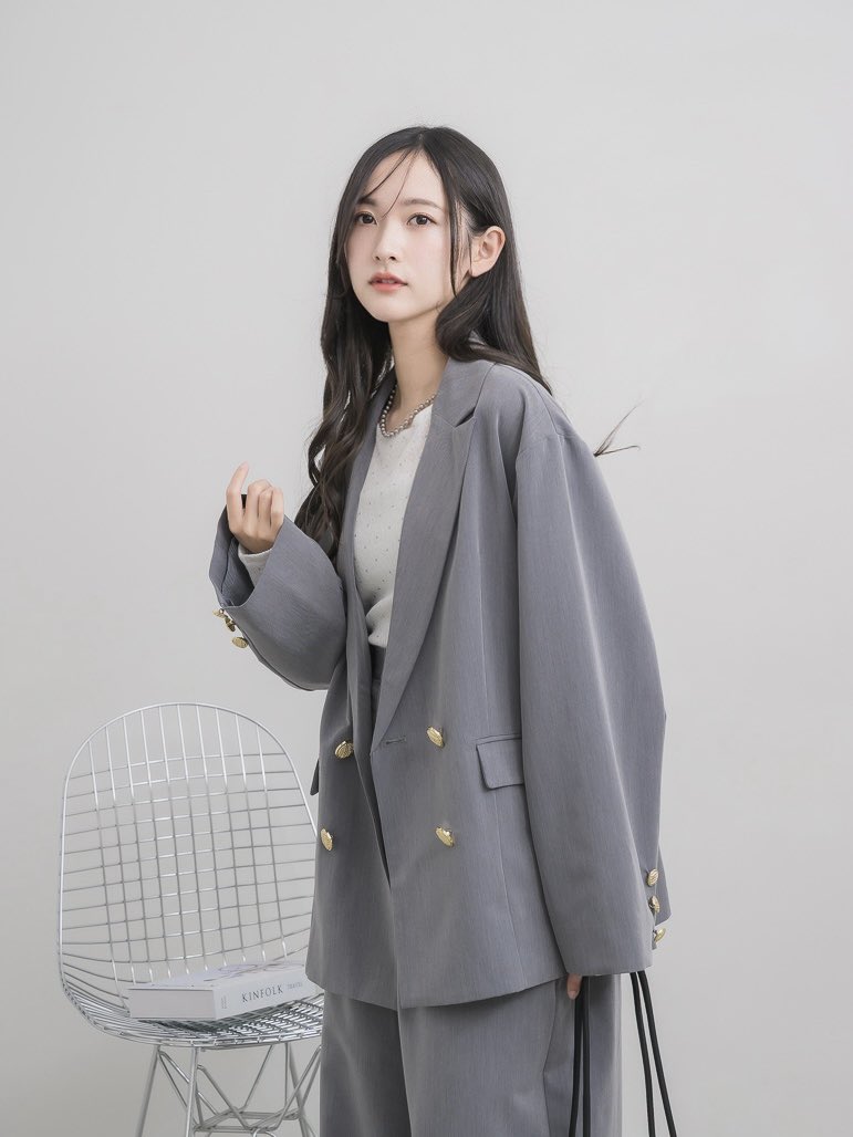 MaiAwatsu's tweet photo. レトロガールのモデルを務めました♡˖ ࣪⊹ https://t.co/SjawG00gPw