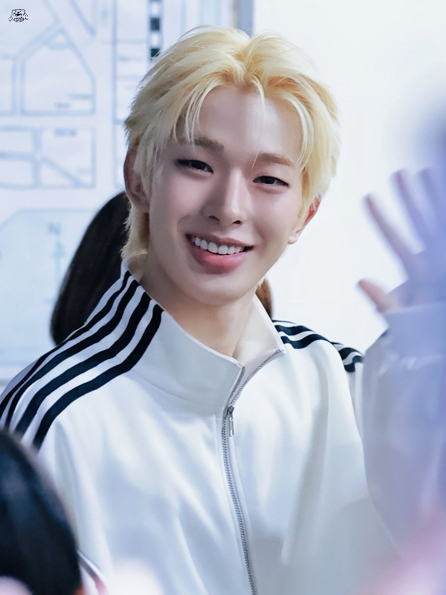 YHKページです♡ 260204 HMV オフイベ 出勤 こんばんは♪ #NEXZ #넥스지 #ネクスジ