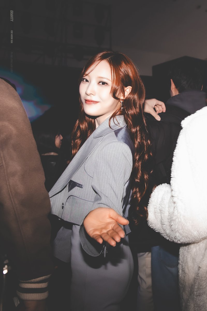 ɢʀᴀᴠɪᴛʏ tweet media