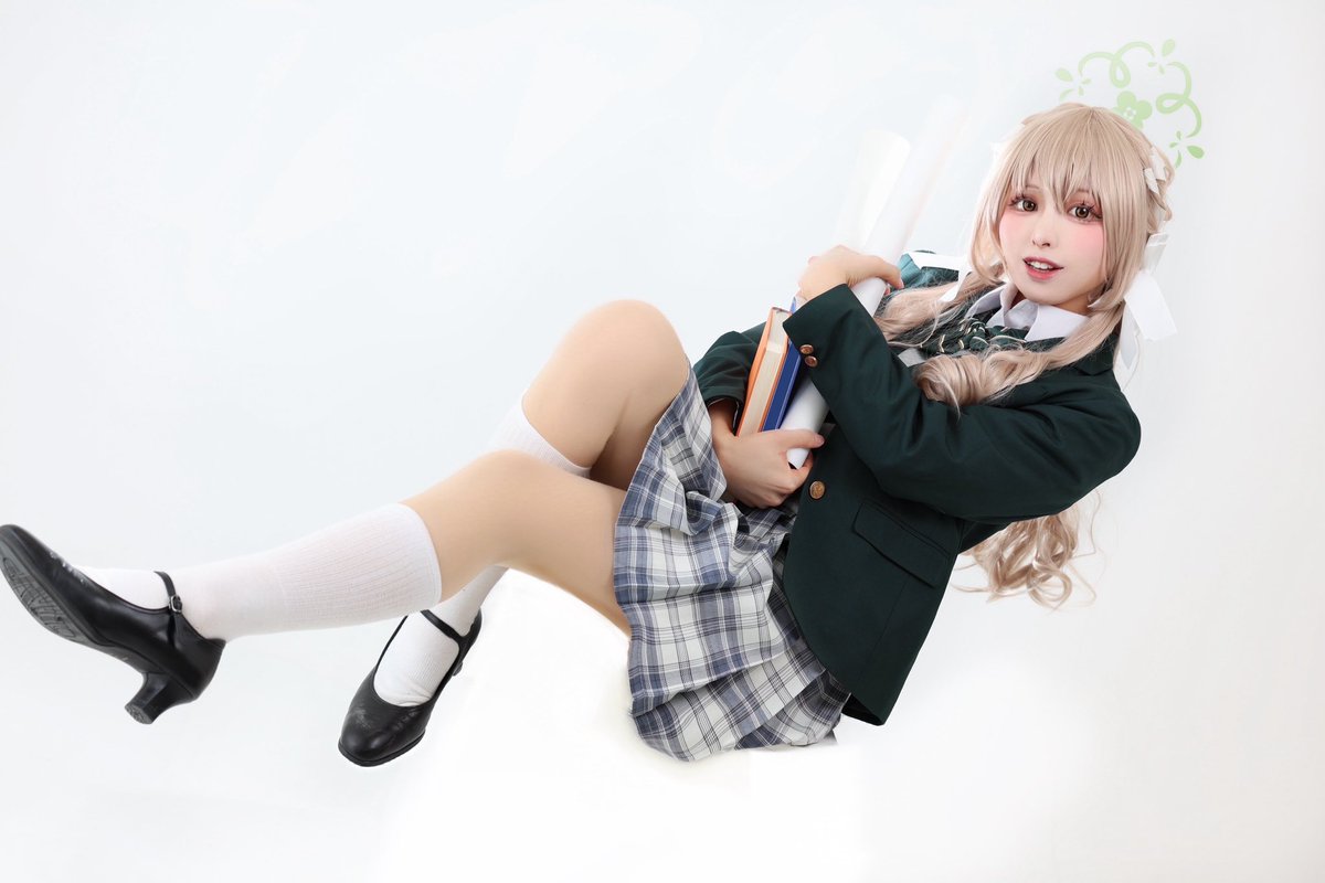 【Cosplay】

ブルーアーカイブ
桜井ミヨ

✼••┈┈••✼••┈┈••✼••┈┈••✼••

どうか、このお話が
ずっと続きますように・・・！

✼••┈┈••✼••┈┈••✼••┈┈••✼••