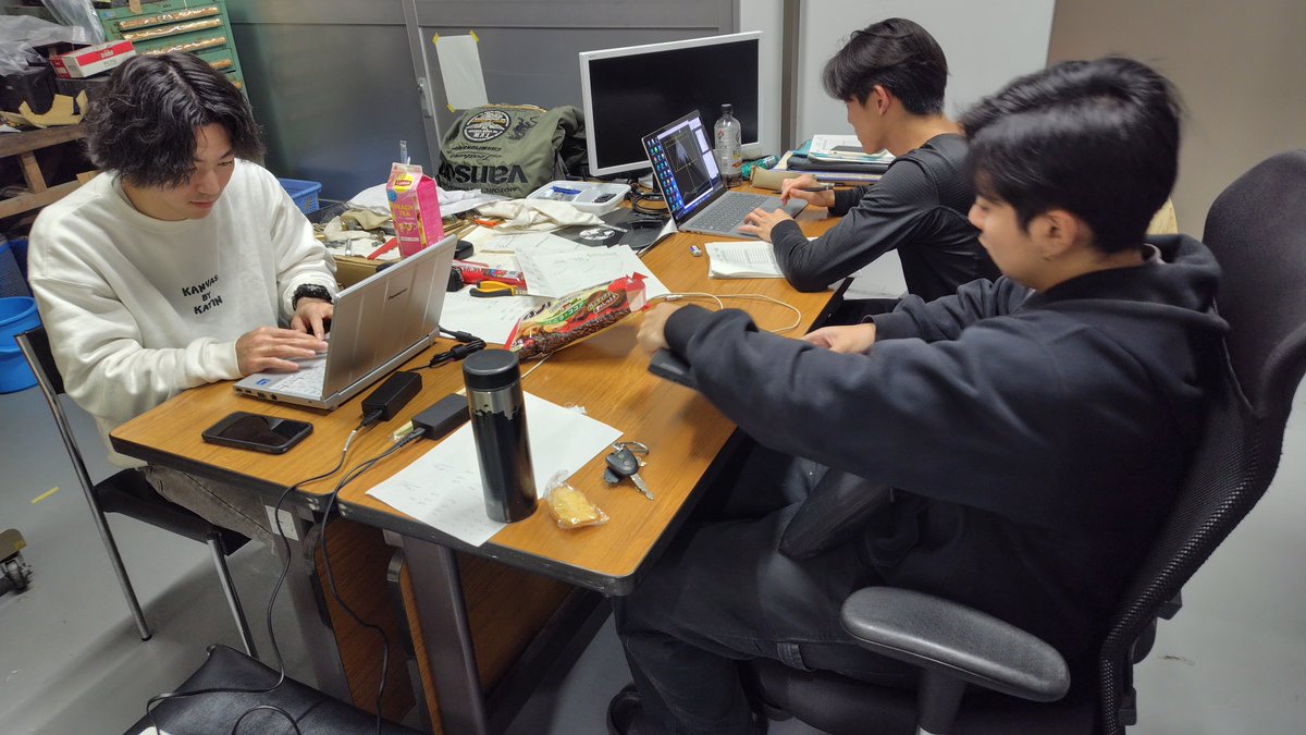 本日の3章目次とまとめのグラフはパルスジェット班。2章の文章確認コメント付け。目次の節名の表現を論文調に。グラフのまとめ方について検討。模擬燃焼室での脈動確認のためインテークパイプとエグゾーストパイプの径を変えるかボンベとレギュレータによる噴射圧力調整を行うか