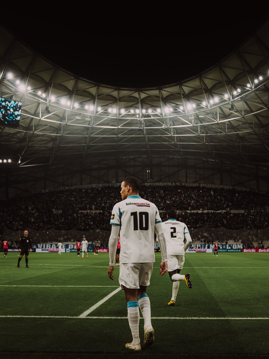 lw_visual's tweet photo. THREAD PHOTO OM / SRFC 🏆💙🤍

#CoupeDeFrance #OMSRFC #Greenwood #OMREN 
@PeupleBleuBlanc @OM_Officiel @staderennais https://t.co/1XKavru5TH