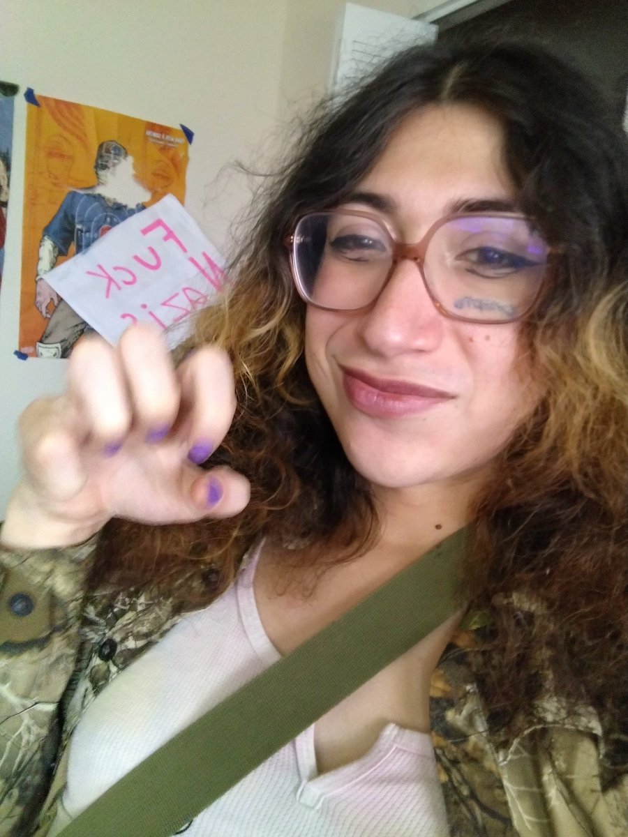 Ampsie. Armed Queer tweet media