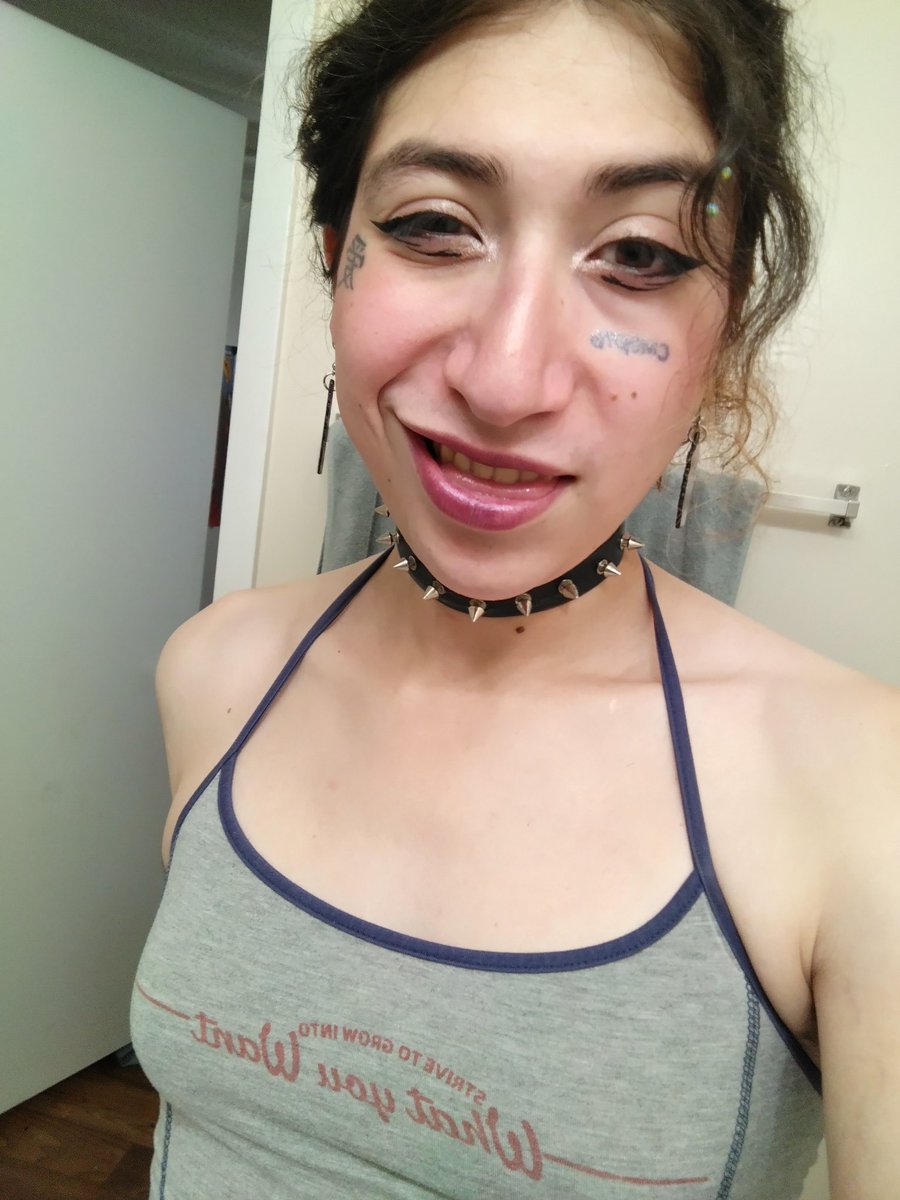 Ampsie. Armed Queer tweet media