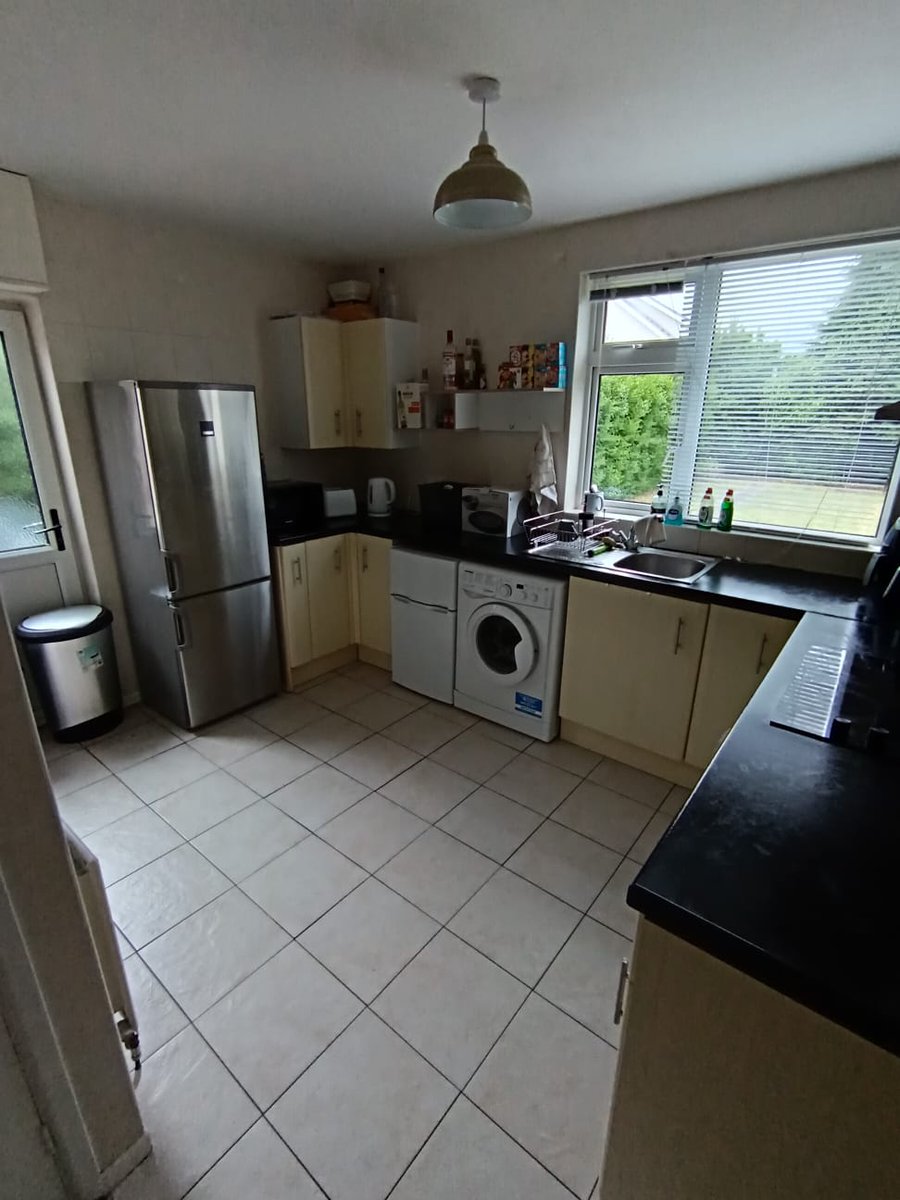 anton121296's tweet photo. @KayBurley @TomSwarbrick1 Put this on the news @KayBurley

What do you do if you think you've done the right thing by renting your house to the council to help parents and 6 children on the doll and they destroy your property and the council run away? 
Check for yourself before and after 👇 https://t.co/Kr9HgoKnXe