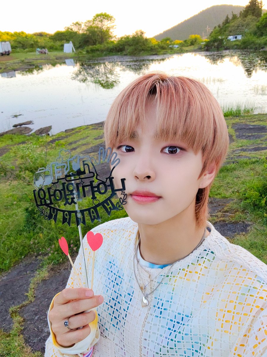 아 고스트나인 청량 다시 가져와...