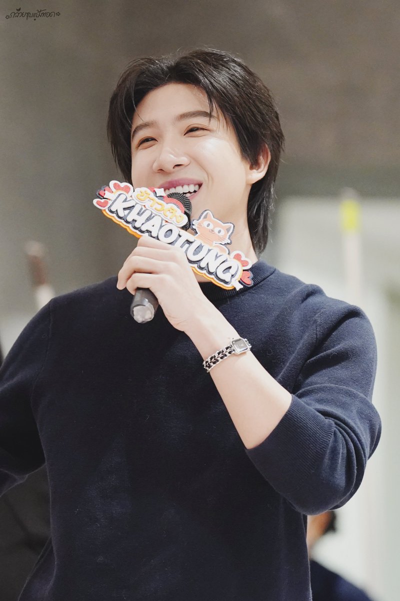 ขอให้เฟิร์สข้าวตังมีความสุขมาก ๆ เหมือนที่เป็นความสุขให้กับเรา ให้รอยยิ้มนี้อยู่กับทั้งสองคนตลอดไปเลยนะ รักนะคับ🖤🧡🐱

#CatForCashEP3
#FirstKhaotung #เฟิร์สข้าวตัง
#Firstkanaphan #khaotungg