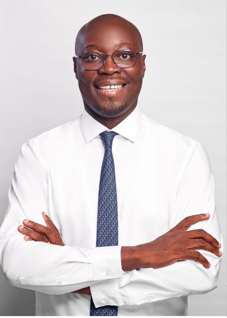 _GhChronicles's tweet image. 🇬🇭 BREAKING:
Ghana’s Finance Minister, Dr. Cassiel Ato Forson, has been named Africa’s Best Finance Minister 2025 by the Africa Development Council for stabilizing the economy and improving public finances.