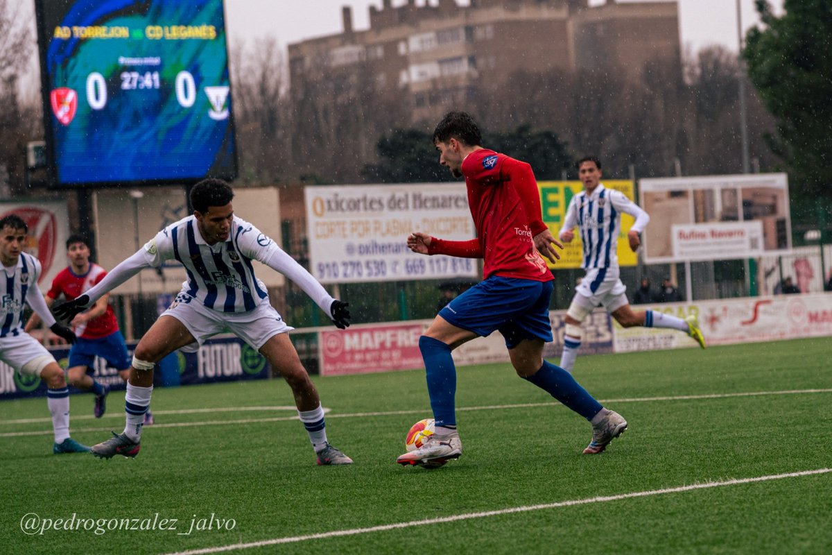 📸IMÁGENES

Os traemos las mejores imágenes del encuentro de la Jornada 2️⃣0️⃣ del Grupo 7 de Tercera RFEF

<a href="/AdTorrejoncf/">A.D. TORREJON C.F.</a> 2️⃣-5️⃣ <a href="/CanteraPepinera/">Cantera C.D. Leganés</a> 

📸 <a href="/Pedrogj17/">Pedro González</a> 

👇GALERÍA COMPLETA👇

gradasiete.com/galerias-fotog…