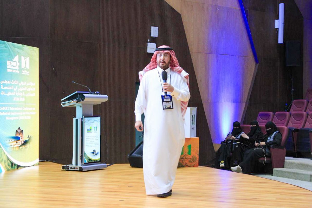 U_Tabuk's tweet photo. واصل #المؤتمر_الدولي_الثالث لمجلس التعاون الخليجي في الهندسة الصناعية وإدارة العمليات (IEOM 2026) جلساته العلمية، حيث ناقشت الجلسات دور الهندسة الصناعية ��ي توظيف تعلّم الآلة وتطبيقاته في قطاع الطيران، واستعراض التقنيات والحلول الرقمية في مجالات الصحة والسلامة والأمن والبيئة (HSSE)، إلى جانب تسليط الضوء على تقنيات التكيّف العصبي والابتكار في التعليم المخصص من منظور الهندسة الصناعية.

#جامعة_تبوك
@U_Tabuk