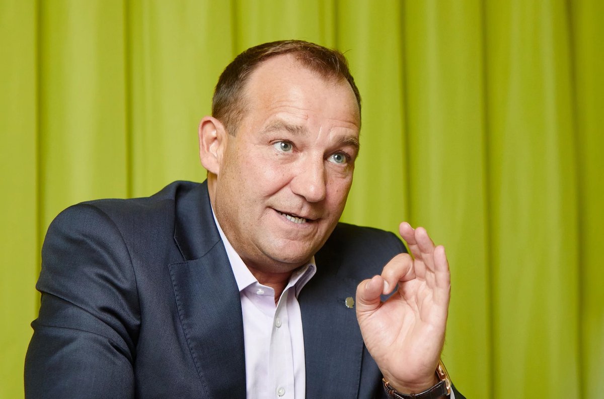 Was Thomas Matter (SVP) zum Thema #SRG &amp; #Halbierungsinitiative sagte - und was richtig ist. Der Faktencheck nach seinem Interview bei Tamedia: mark-balsiger.ch/2026/02/04/mum…