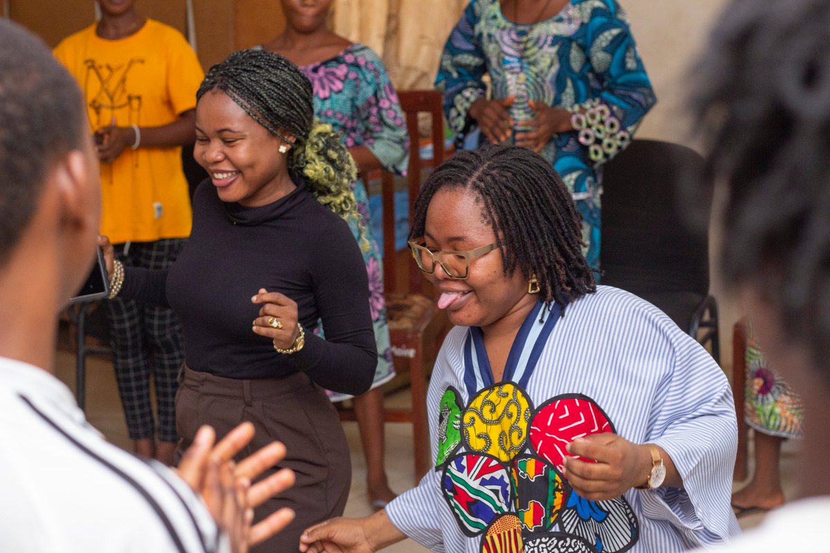 Jeunes Féministes pour l'Abolition des Dominations tweet media