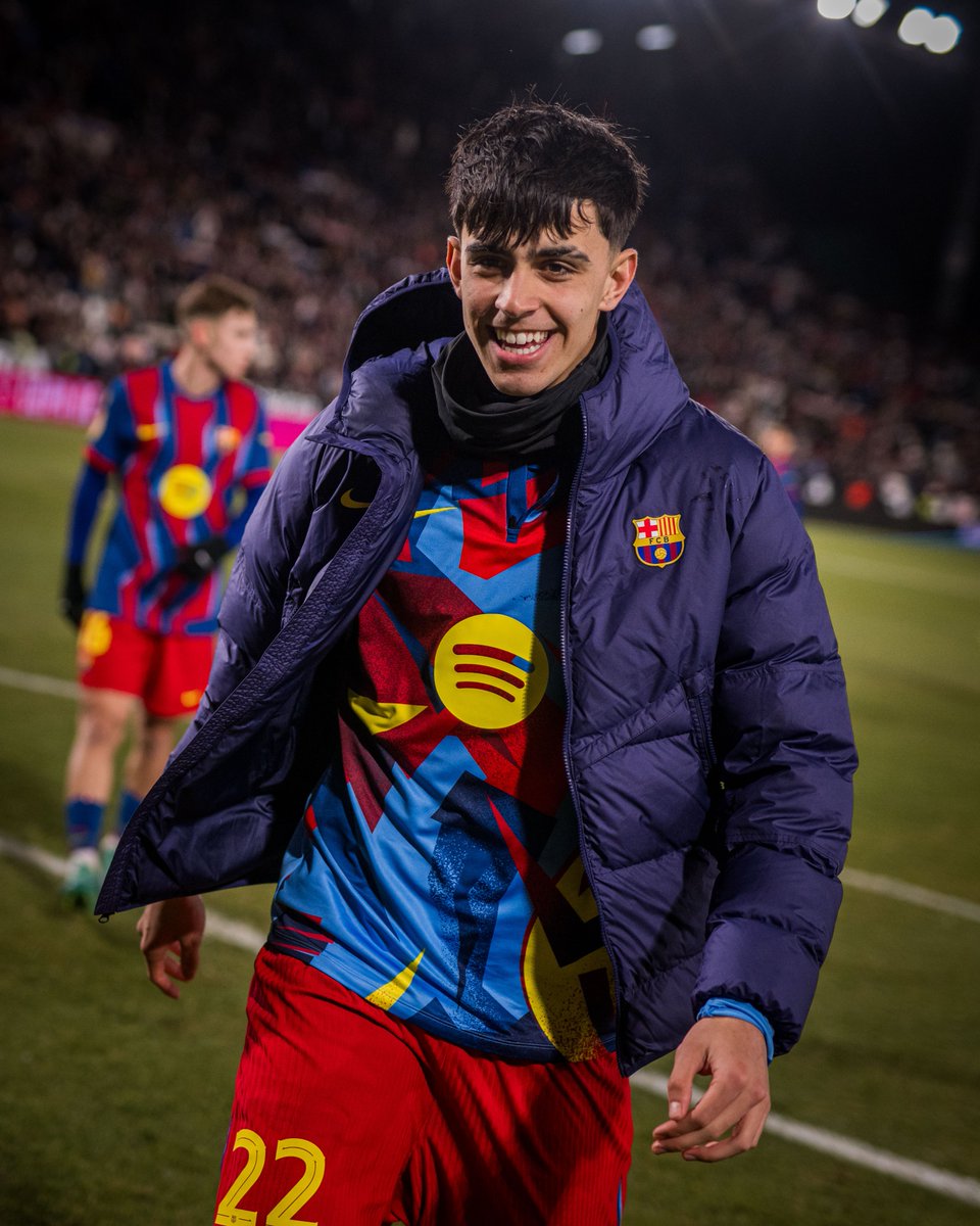 スタメン出場を果たしたマルク・ベルナル(18)、準決勝進出を決めた後の