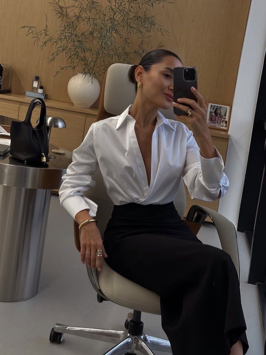classyladylife's tweet photo. corporate outfits. https://t.co/pzPfnej90Q