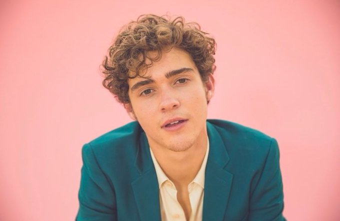 chartdataMN's tweet photo. .@IsaiahSantos’ “Headlines” has now surpassed 700 million views on YouTube. It is the most viewed music video by a male solo artist who debuted this decade. https://t.co/CGIEIC4tch