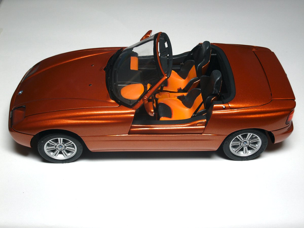 1990 BMW Z1. Revell 1/24 Scale painted in Metallic Orange. I've