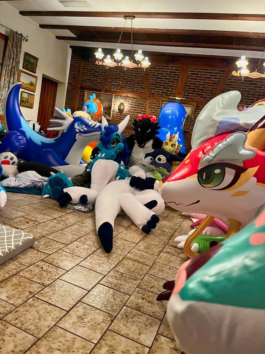 Akahito あかひと - 焚火竜 tweet media