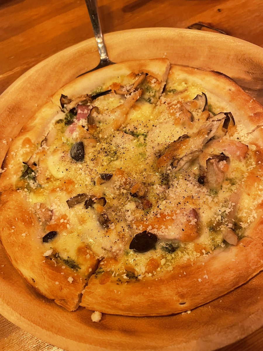 本日21時頃オープン予定ですー‼︎ 先日のお休み、ご飯どこか食べに行