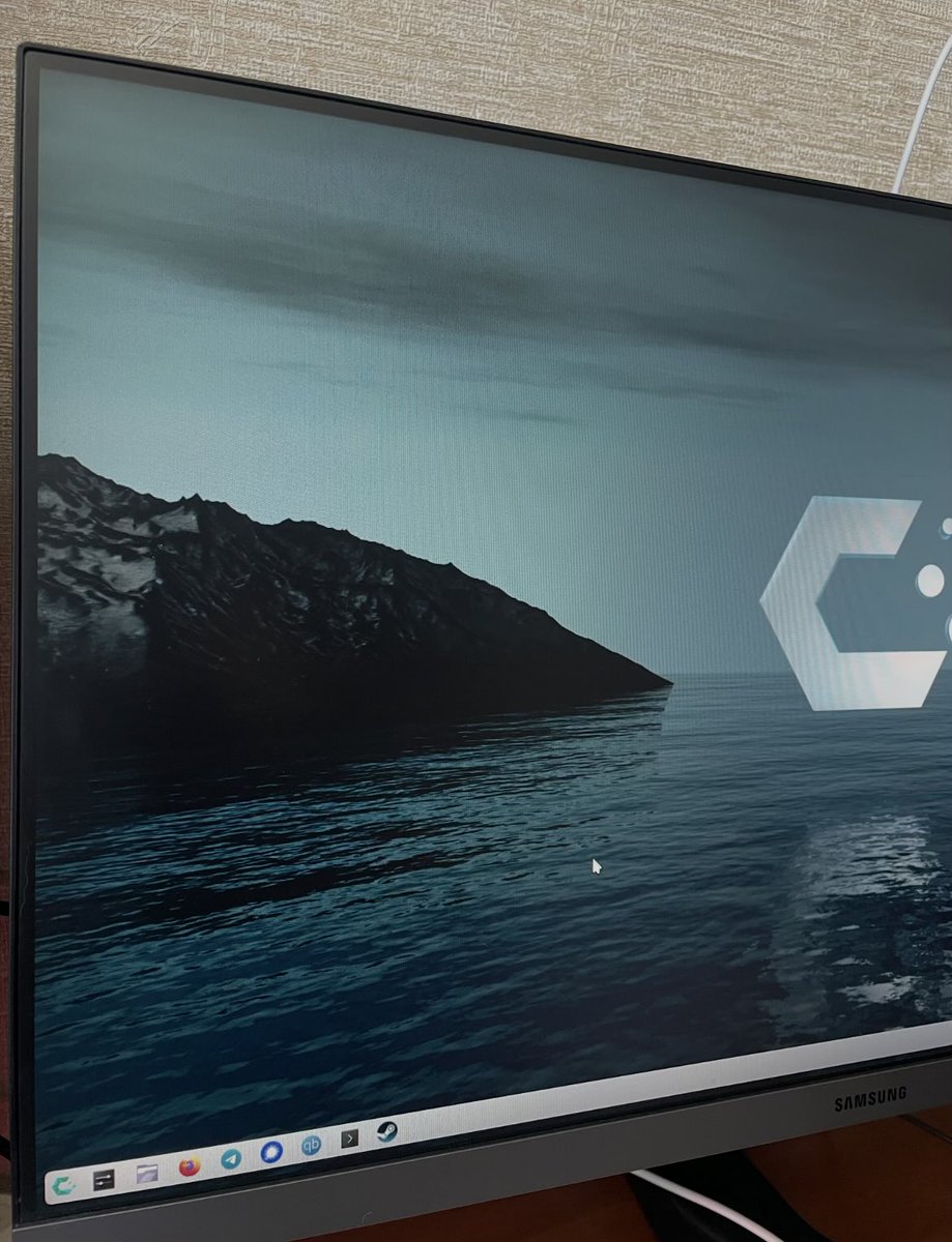 Спотикач tweet media