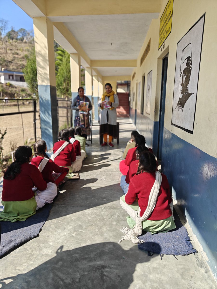 HTarer38437's tweet photo. World cancer day celebrated at GMS  balh balhwana under aam tarer phc baggi sungal block markand https://t.co/AhiDJmlwL2