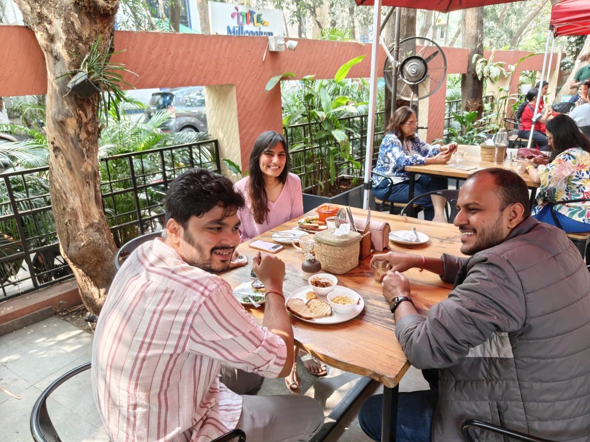 TheISBAlumni's tweet image. A refreshing morning of conversations, connections, and camaraderie as Pune alumni came together for the ISBAA Breakfast Meet-Up on 31 January 2026 at Loam, Kalyani Nagar.

#ISBAAPune #ISBAlumni #PuneChapter #BreakfastMeetUp #AlumniConnect #CommunityMoments