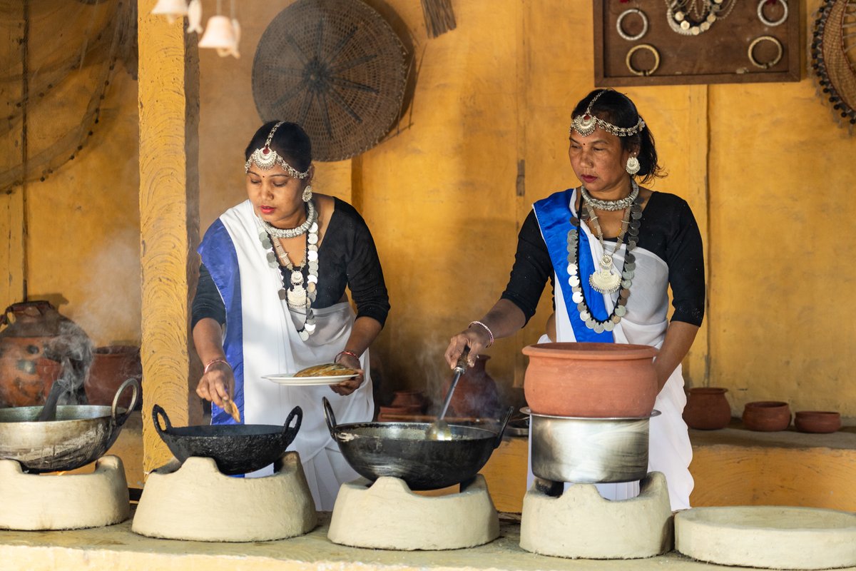 nepaltourismb's tweet photo. ✨Experience the vibrant #Tharu heritage at #Gaindakot, #Nawalparasi Nestled amid mango orchards near #ChitwanNationalPark, the Tharu cultural retreat offers immersive #Terai experience with traditional cottages, authentic cuisine, local art, and hands-on cultural activities.✨ https://t.co/GxSewr9UJD