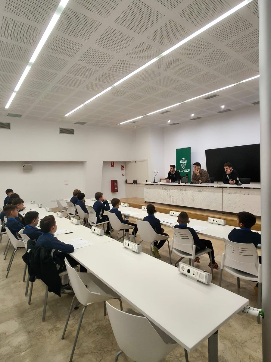 Fútbol Base Elche CF tweet media