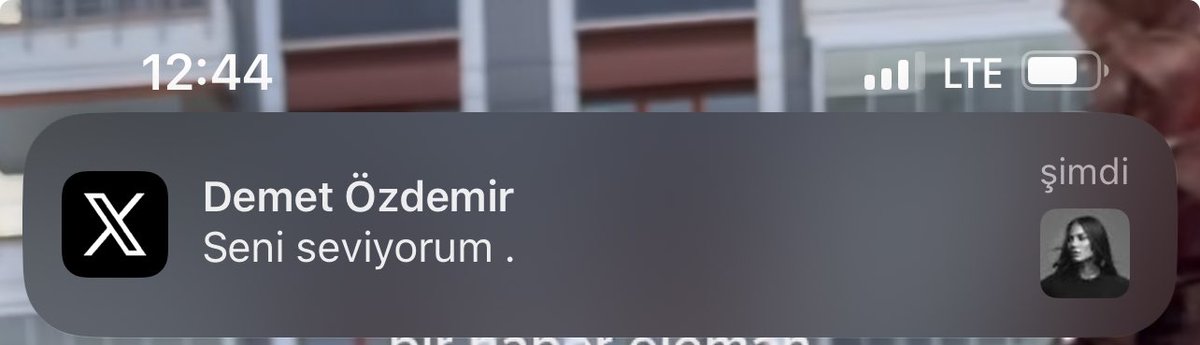 Ben de seni seviyorum ya çılgın 🥰 <a href="/dmtzdmr/">Demet Özdemir</a>