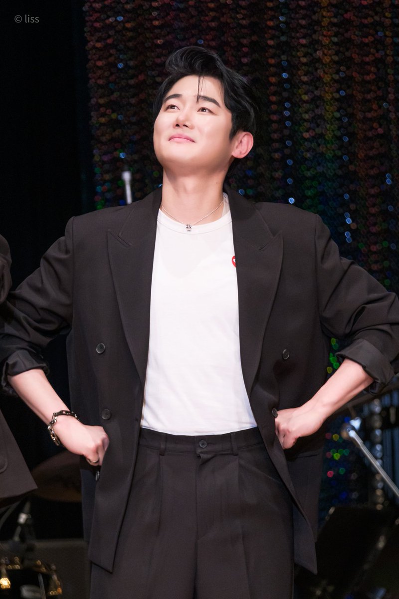 리스_pic tweet media