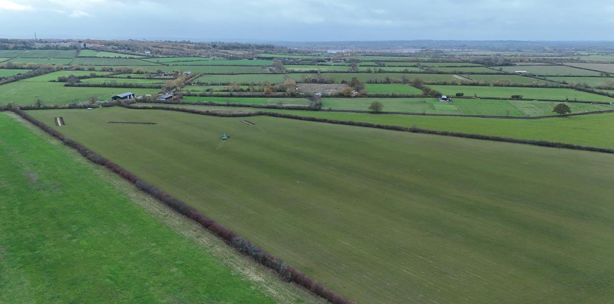 TaylorSteph1's tweet photo. Update on plans for controversial new gas plant in Swindon as decision looms https://t.co/TSNrzV2W9p 
Currently a #green site in the Upper Thames clay vale 😢. https://t.co/C5GyMLoaMu