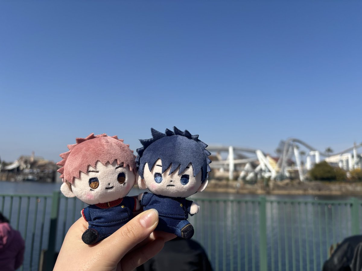 Azkiiyy's tweet photo. 東堂のペンダント買えたの爆幸～🌈🧚‍♀️
爆嬉すぎてパケ撮りwwwwww
しかも最高潮JUMPING流れるの爆笑 https://t.co/kMM9FqN48z