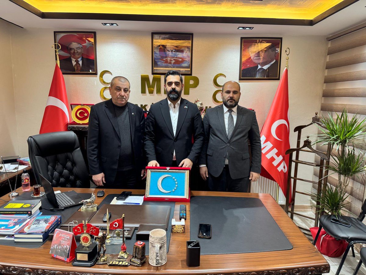 Irak Türkmen Cephesi Türkiye Temsilcisi M. Kutluhan YAYÇILI ve ITC Türkiye Temsilciliği Halkla İlişkiler ve Kültür Sorumlusu İbrahim KASSAP,  MHP Şırnak İl Başkanı Koçero SALUCİ’yi makamında ziyaret etti.