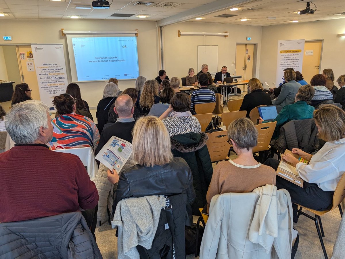 RA_BFC's tweet photo. Au lycée Castel à #dijon Ouverture du séminaire régional Formation Qualification Emploi (FoQuaLE), un réseau qui œuvre dans la prise en charge des jeunes en décrochage scolaire. https://t.co/aEHxQku4M9