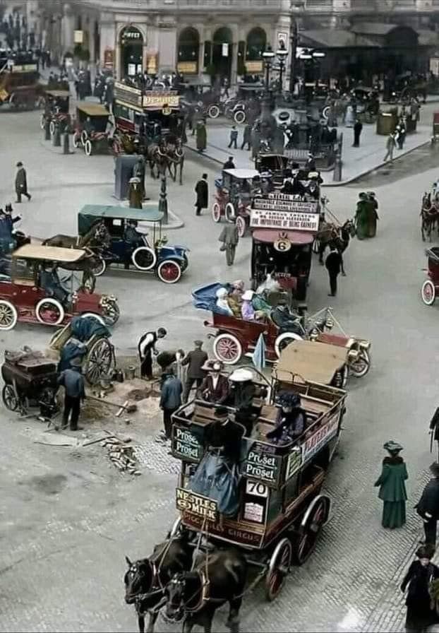 Old England in Colour tweet media