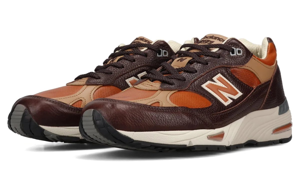 kencofee11's tweet photo. New Balance 991、ブラウンのレザーカッコいいけどどんなもんやろか https://t.co/xh4kQfNKv4
