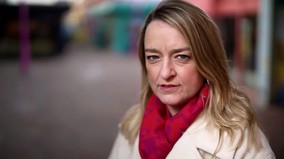 Nice puff piece for Farage from Kuenssberg. No chance of her investigating money laundering. bbc.co.uk/news/articles/…