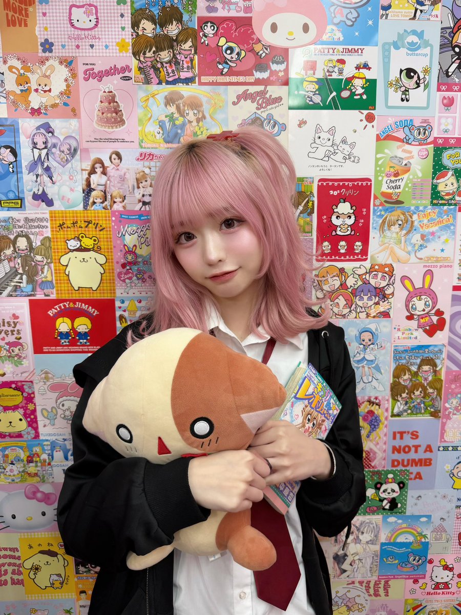 N_hime41's tweet photo. 平成に戻れるカフェ✩.*˚ https://t.co/ADBBSDf7Bk