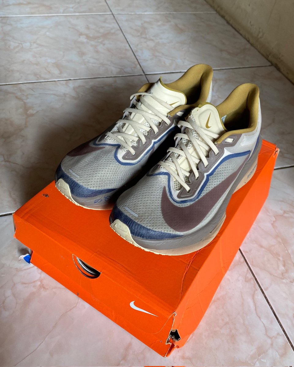 kresnaaaaa's tweet photo. #WTS
Nike Zoom Fly 6 Light Bone Cave
Size 41/26cm
Used 64km
Lok. Bandung
Marketplace/COD https://t.co/3NG4NhMiTM