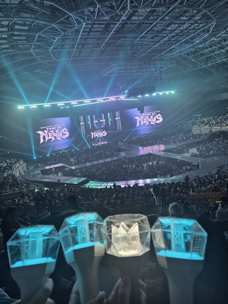 gbebe_9311's tweet photo. 현생이슈로 다들 힘들지만 별탈없이 함께 할 수 있어서 넘 고맙고 같이보니까 몇배는 더 즐거웠다~! 앙콘도🙏

@몬자매들 https://t.co/VM4C06l8Og