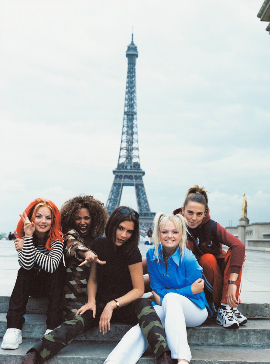 UKBackintheDay2's tweet image. Spice Girls in Paris, 1996