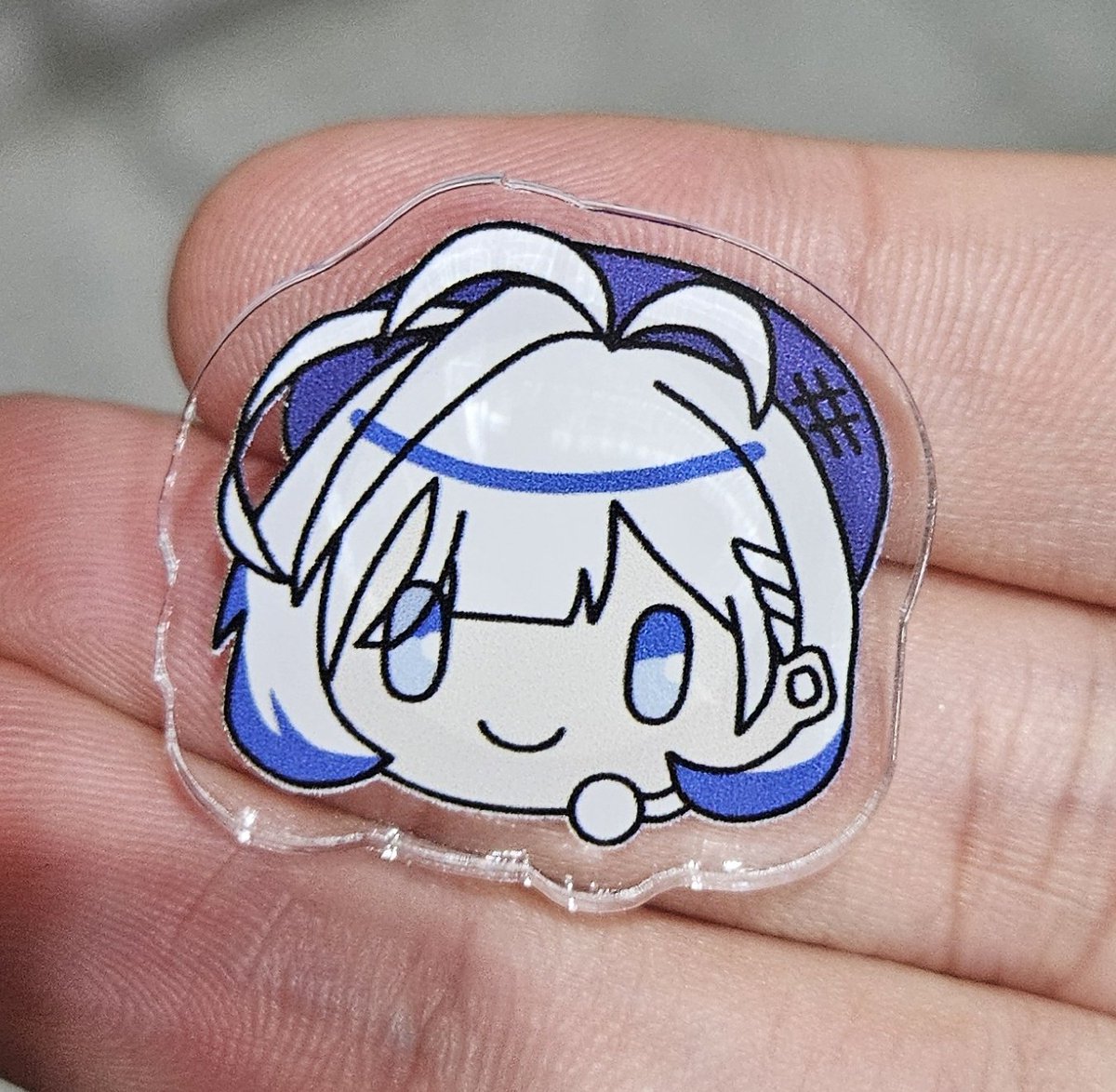 fullop_'s tweet image. #hebi #hebiart
헤비님 뱃지 만들어보고 싶어서 아크릴로 먼저 뽑아봤습니다 ㅎㅎㅎ...
귀엽게 잘 나온것같아요